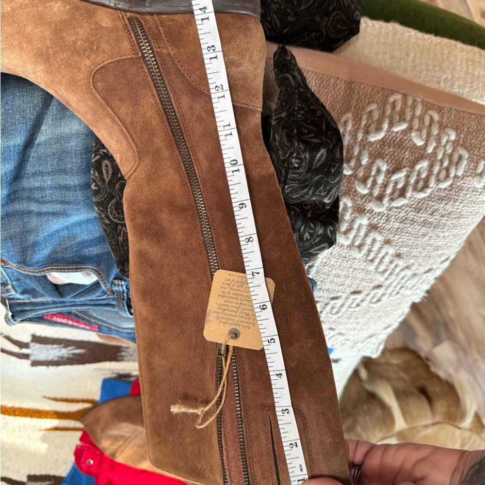 NWT Born Tan Suede Leather Boots with Zipper sz 6m Perfect Fall - Picture 13 of 16